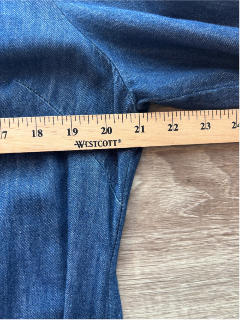 Boden Ellen Tiered Shirt Dress in Classic Mid-Vintage Denim Wash Southwestern - Picture 7 of 11